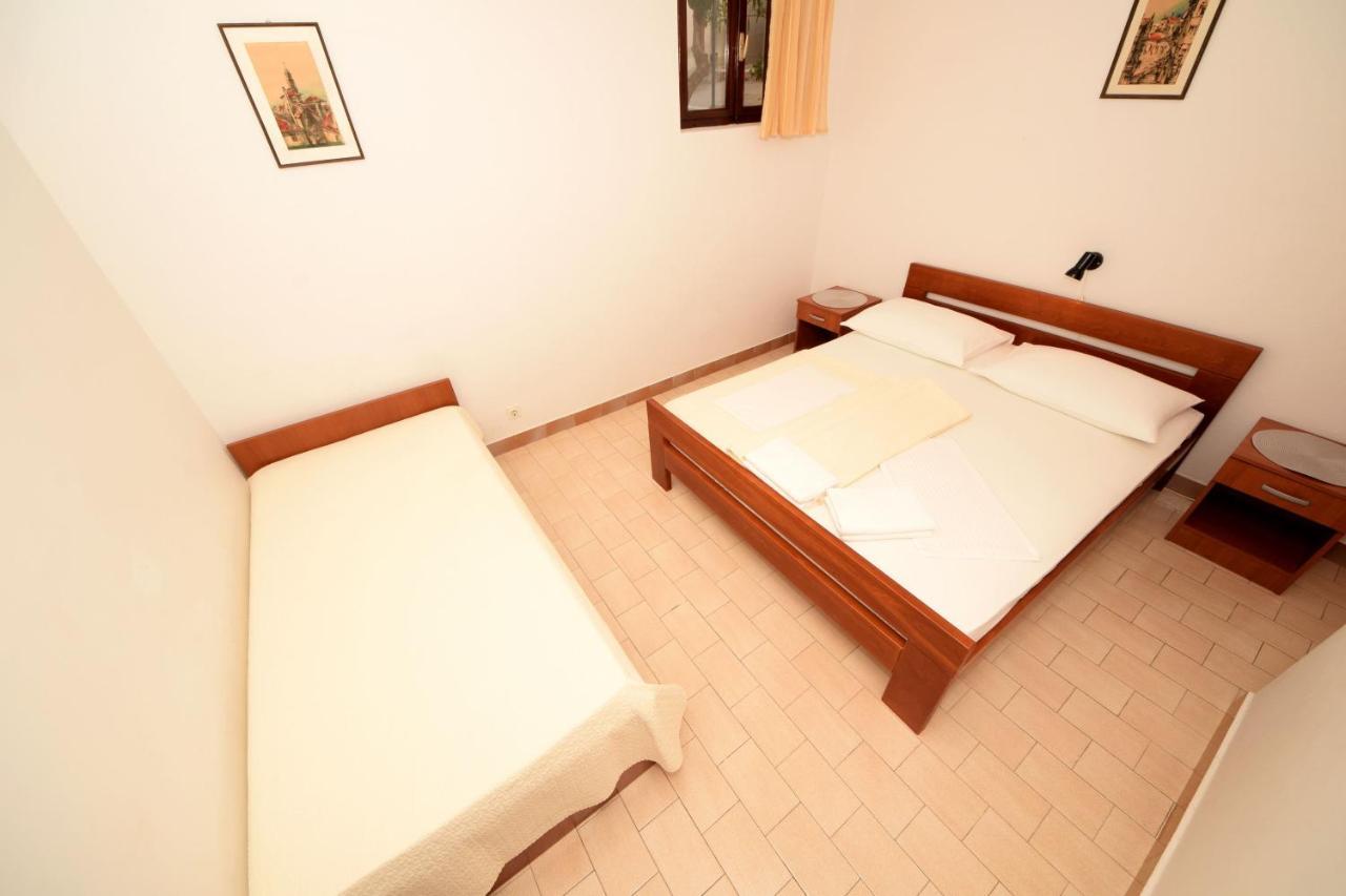 Apartments By The Sea Podobuce, Peljesac - 631 Exterior foto